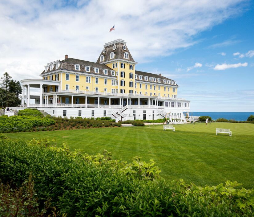 The outside of Ocean House Hotel.