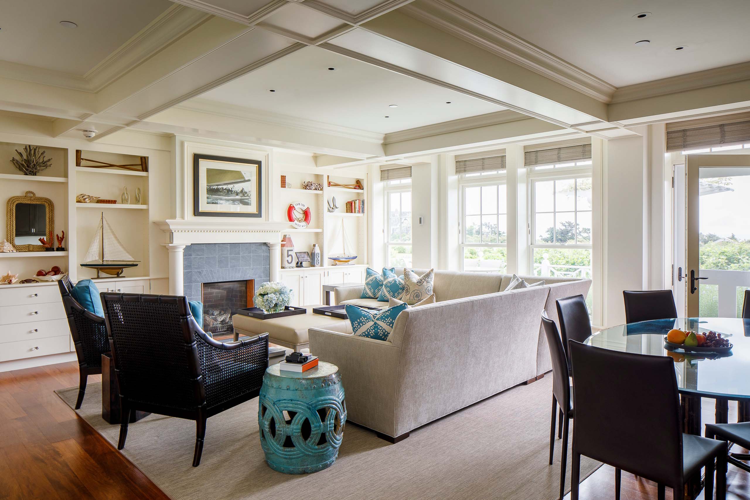 Hydrangea Suite living room.