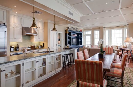 Narragansett-Suite kitchen and dining area.