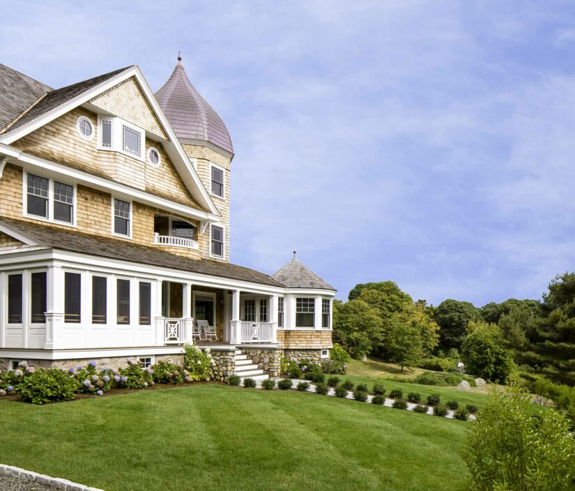 The exterior of Echo Lodge.
