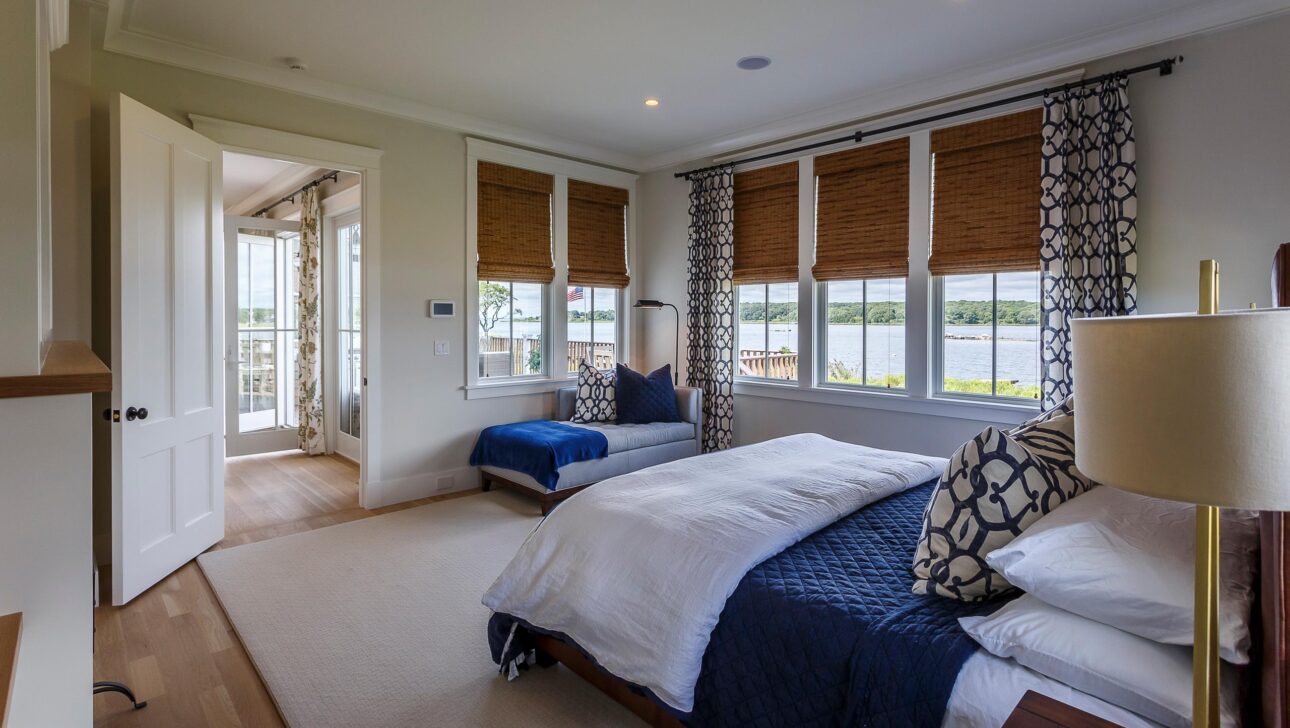 Sunset Cove bedroom with blue bedding.