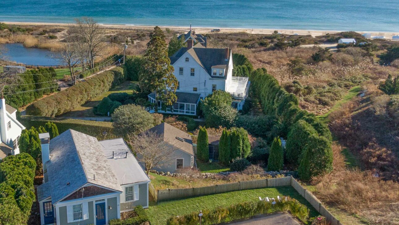 Aerial view of the School House cottage.